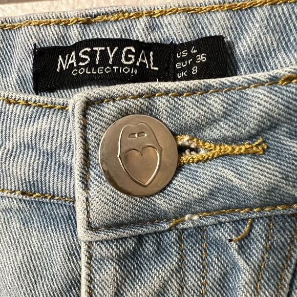 Nastygal Light Blue Denim with Silver Button Size 4 - Picture 4 of 7